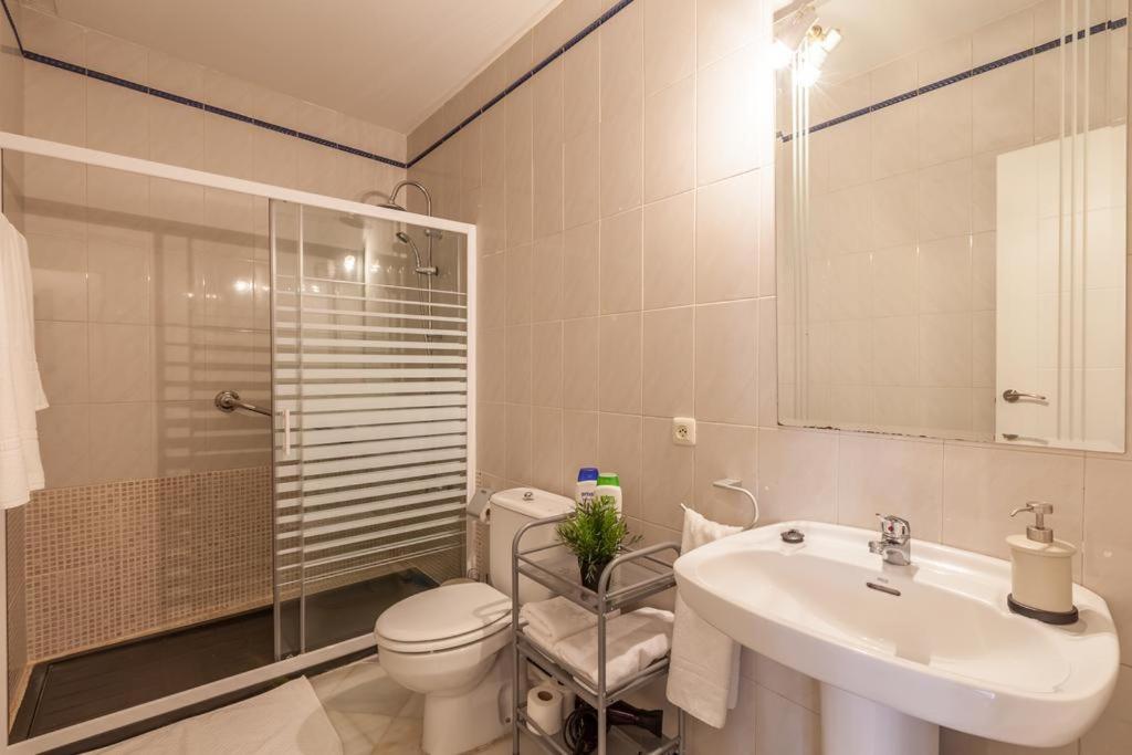 Gavidia Center Premium Suites, Free Parking Sevilha Exterior foto