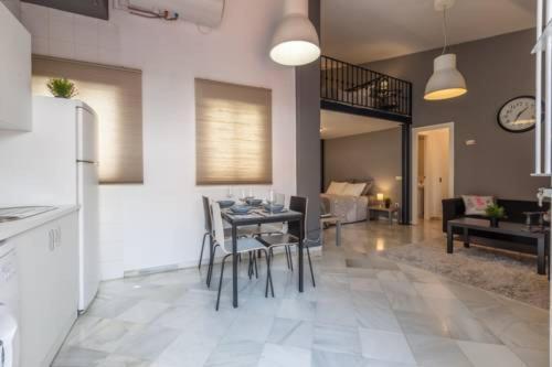 Gavidia Center Premium Suites, Free Parking Sevilha Exterior foto