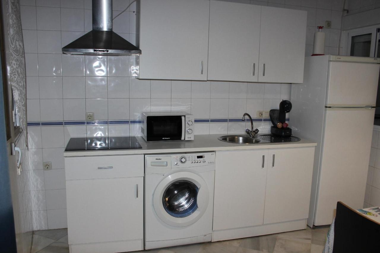 Gavidia Center Premium Suites, Free Parking Sevilha Exterior foto